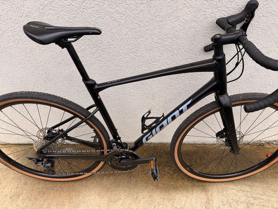 Giant Revolt 2025/26 GRX 2x12 Gravel L bicicleta shimano bikepacking