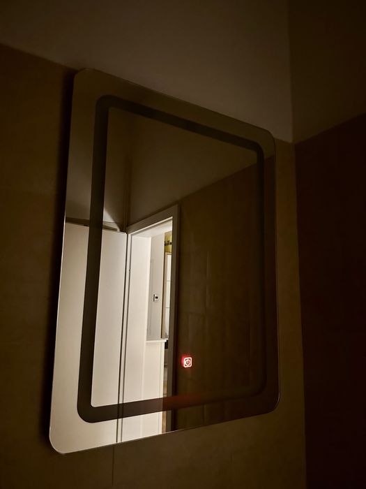 Oglinda baie LED 60x80cm