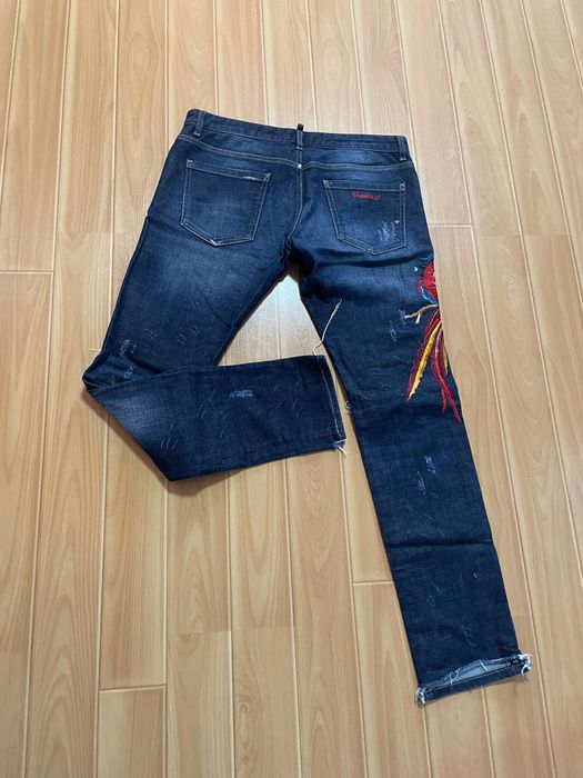 Мъжки дънки с бродерия