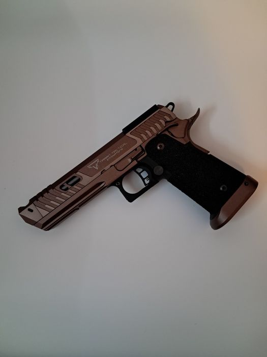 Pistol Airsoft Sand Viper 2025 + Accesorii (dot laser, gaz, bile.) |