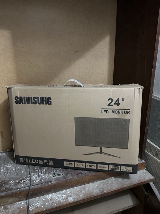 Продам монитор срочно