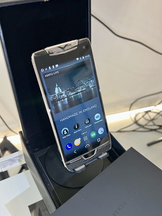 Vand/ Schimb Vertu Constellation X 2018 Limited Edition Titanium