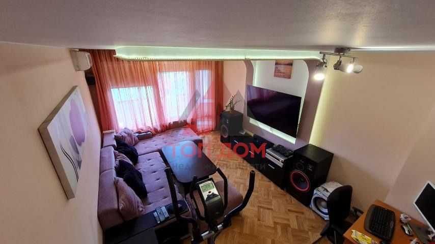 Многостаен! 100кв.м.! Втори етаж! Кайсиева градина! Код 73071