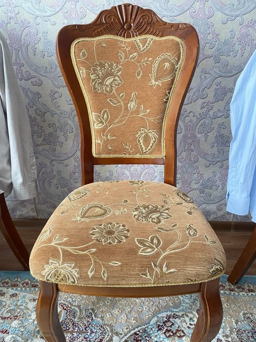 Стуля 12 штук