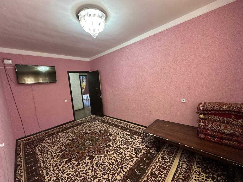 Продаётся 3х комн квартира на 3 этаже Ор-р 7 микрорайон Мегамаркет