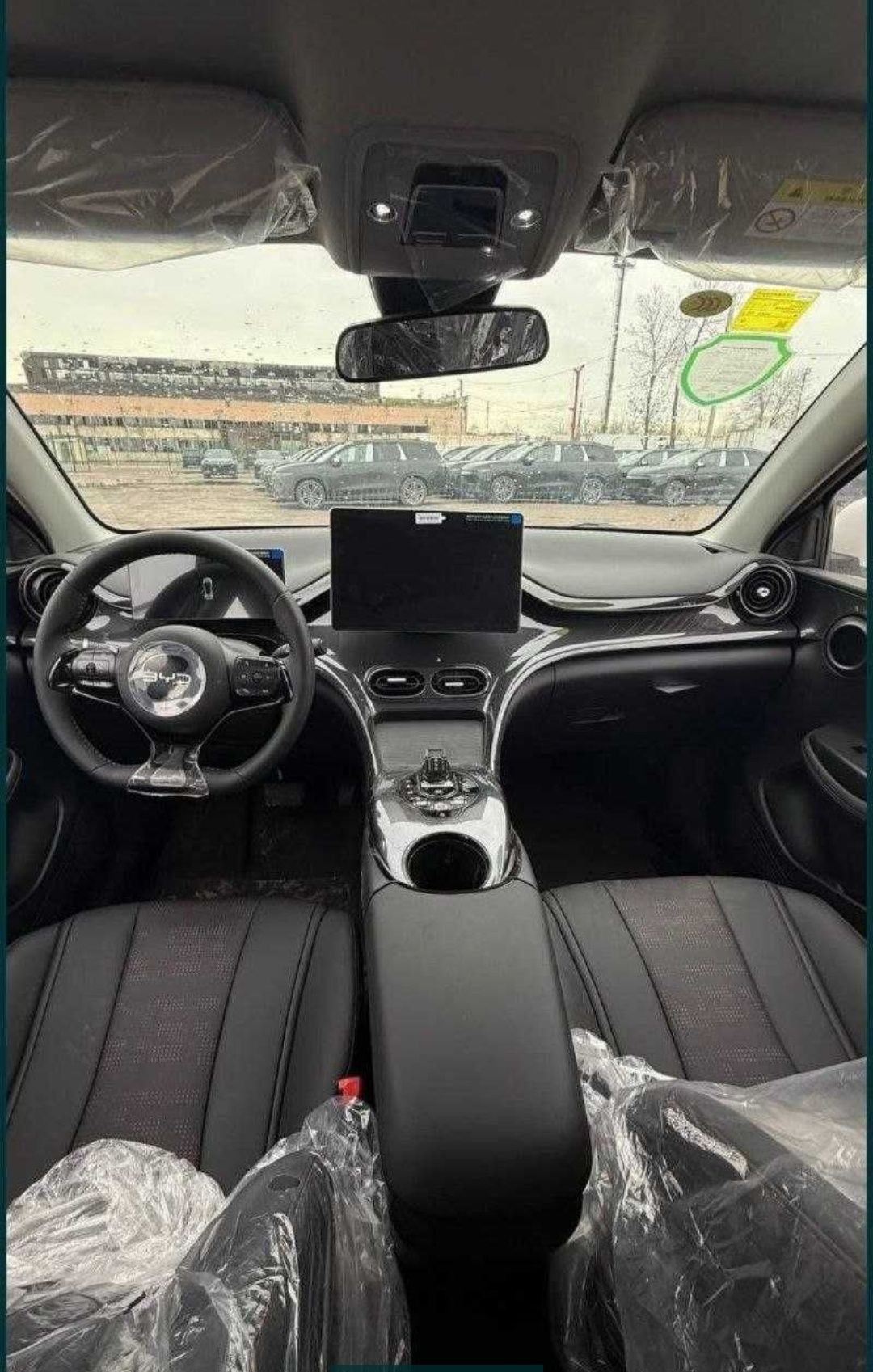 BYD E2 Oq Rangli 405 Km Loxary Toshkentda Tayyor.