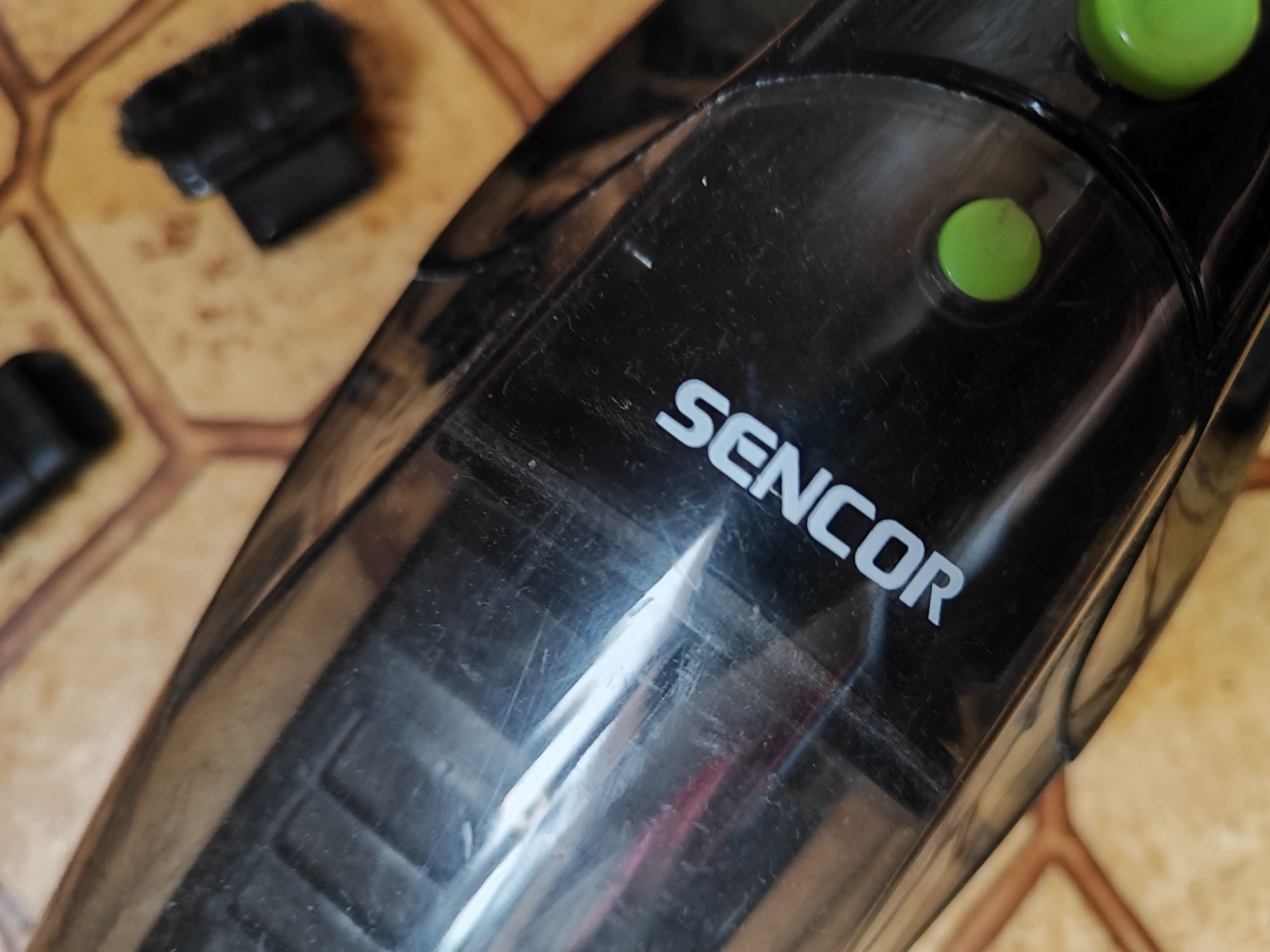 Ръчна мини прахосмукачка SENCOR