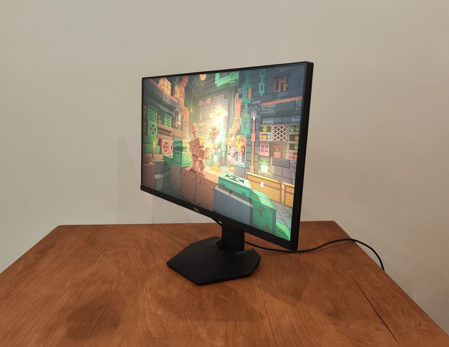 24 инчов 144hz монитор Dell