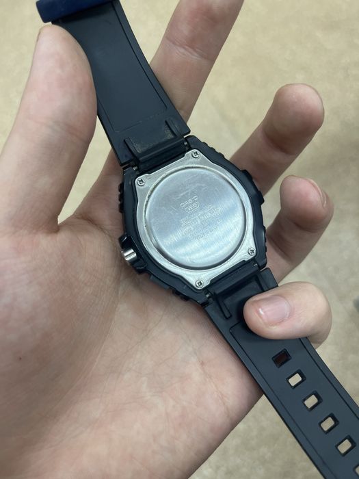Продаю час Casio