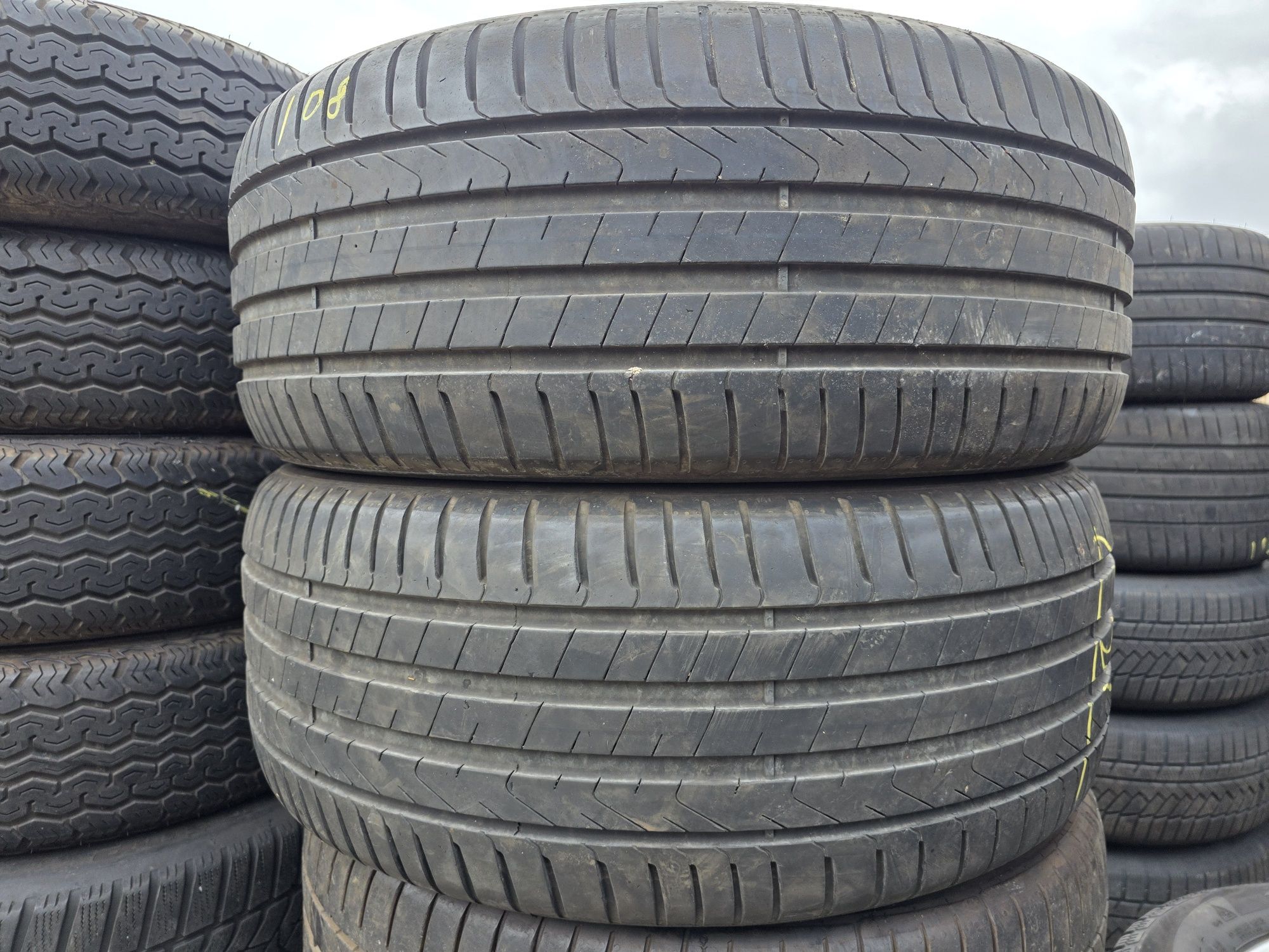 2бр Летни гуми 245 45 18 - Pirelli - DOT 2022