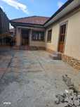 Casa de vanzare - zona Bratianu