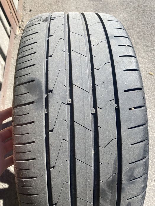 Schimb sau vand Jante 17 cu cauciucuri hankook 215 40 r17