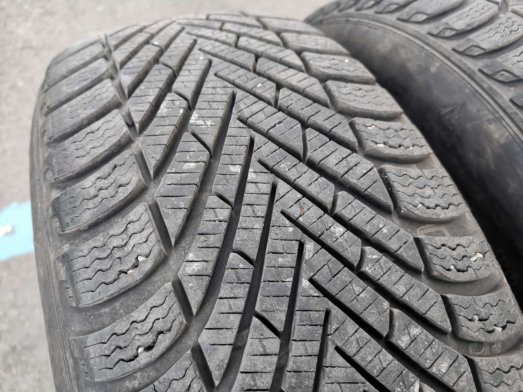 4бр. Зимни 205/55/16 Pirelli DOT3620 Cinturato Winter Гуми