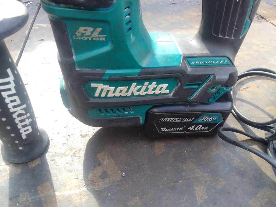 Професионални акумулаторни машини Хилти, Макита, Hilti, Makita