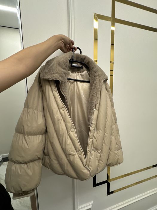 Стильный утепленный пуховик с меховым воротником. Куртка зимняя,куртка