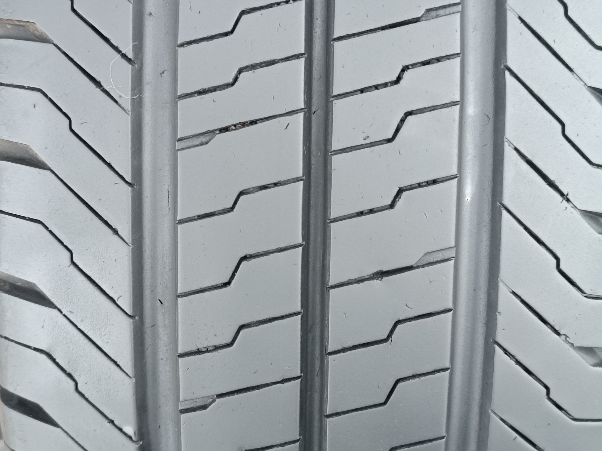 225/65/16 С Continental Дот 2021