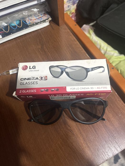 Продам очки оригенальные  lg 3d cinema за две пары 10к тг