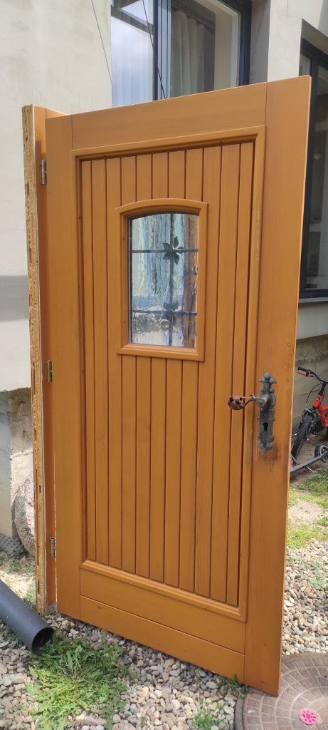 Ușa intrare din lemn masiv, Austria