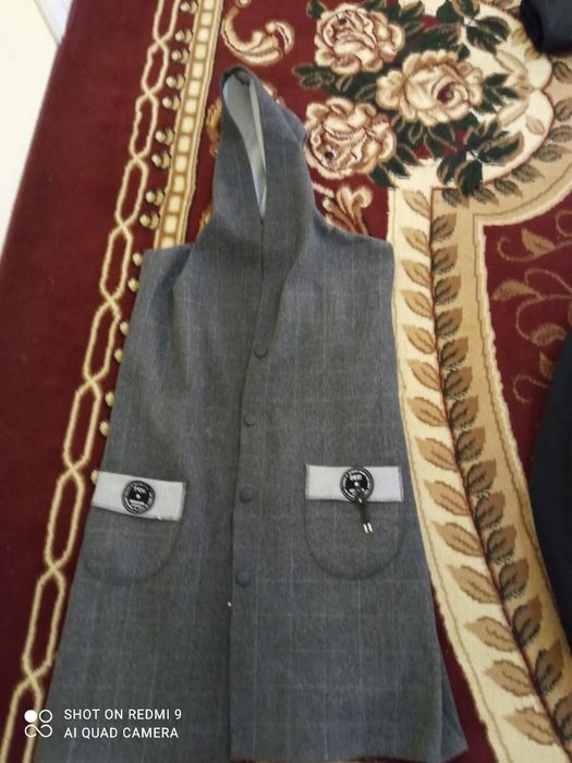 Kurtka sotiladi har xel razmerlar