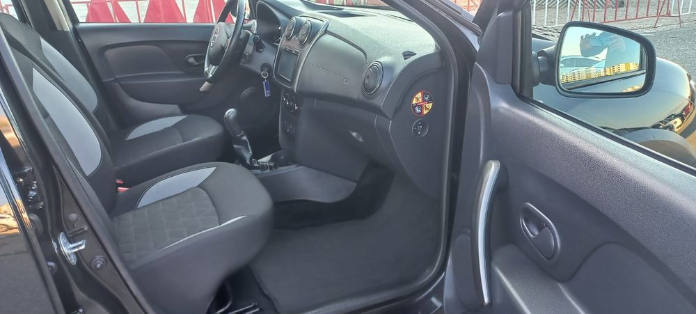 Dacia Sandero Stepway Navigație+Camera 80 000 Km