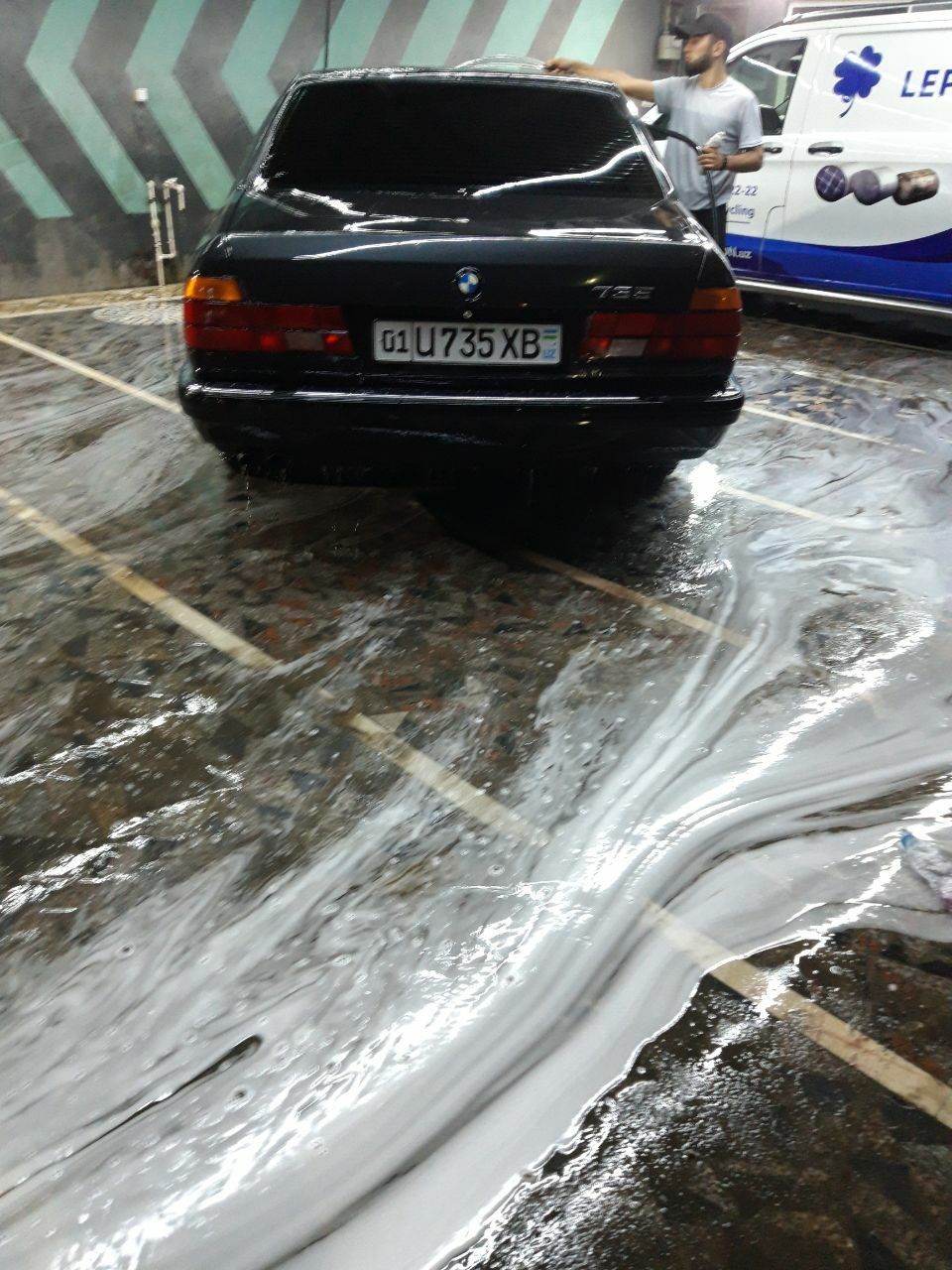 BMW. Е 32 срочно