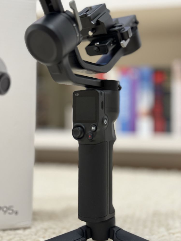 Stabilizator - DJI RS 3 Mini , Gimbal