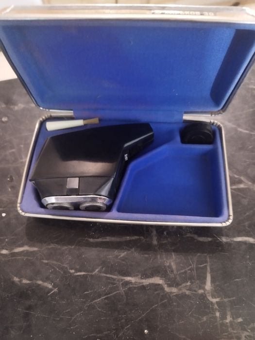 Ретро машинка за лице