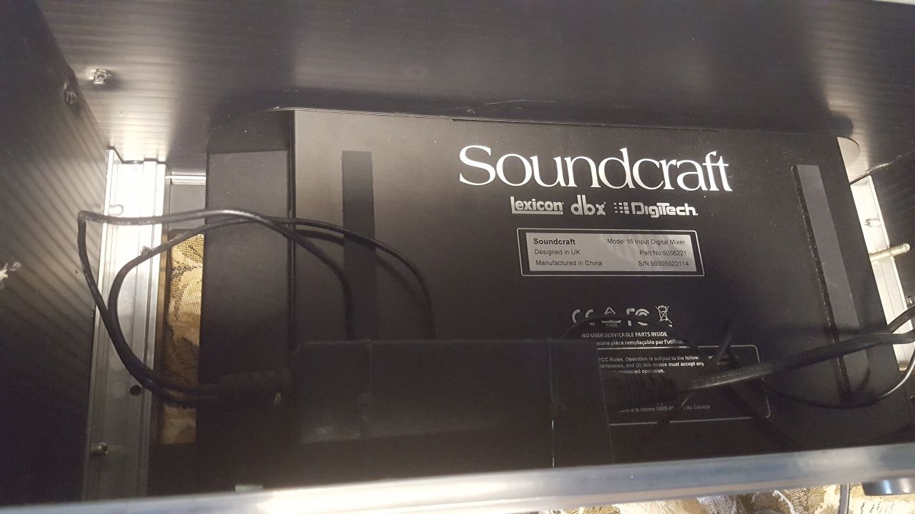 Soundcraft UI 16