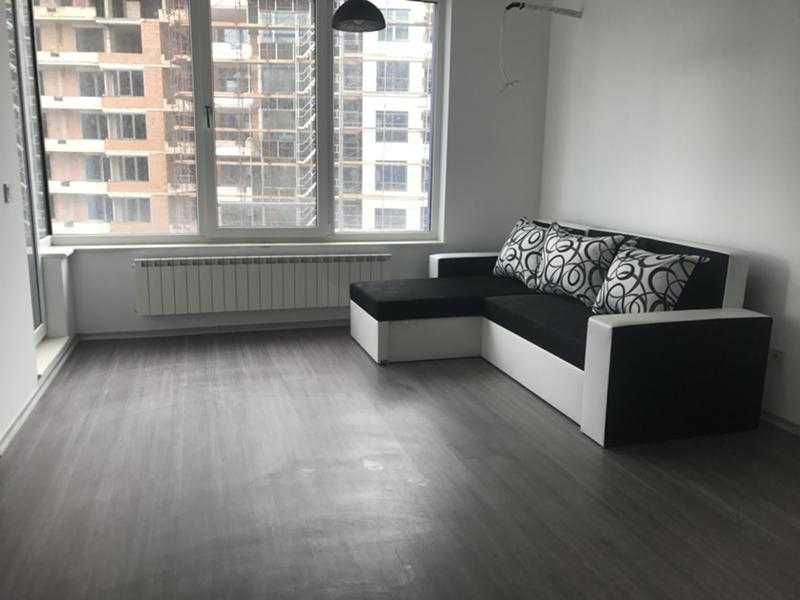 Дава се под наем Двустаен апартамент в София, Изгрев - 60 кв.м за 408 € - Снимка #1