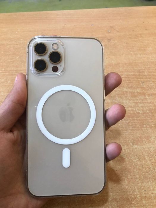 Iphone 12 pro  gold  128 gb 77  yomkis radnoy