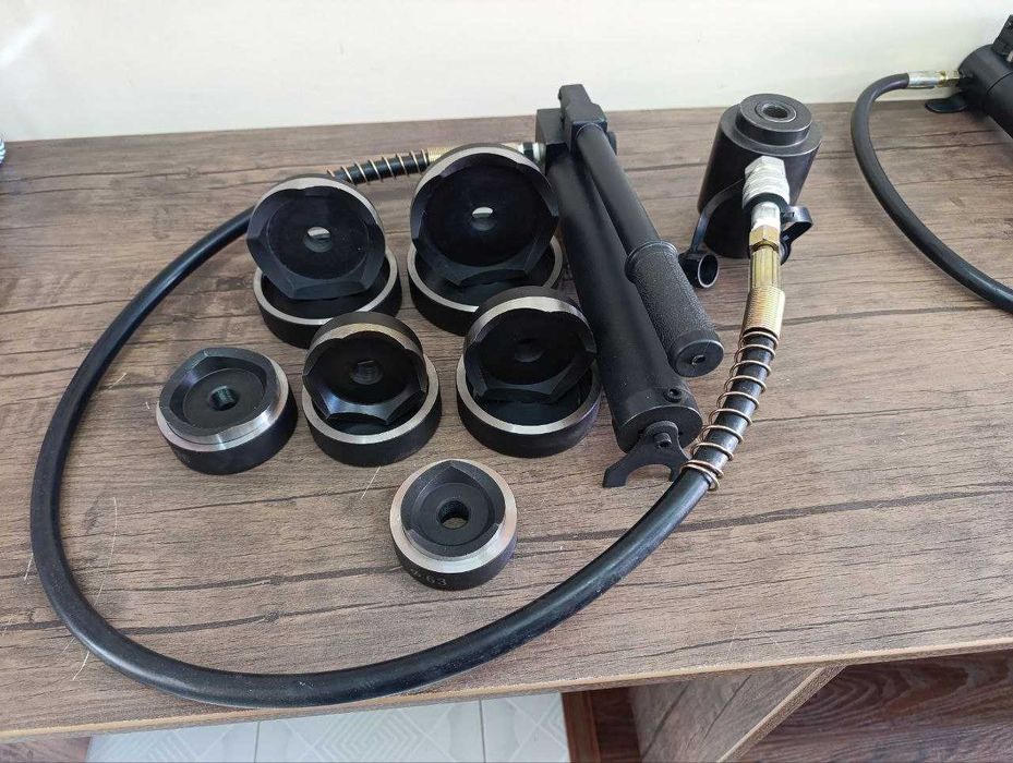 Пресс гидравлический для пробивки отверстий