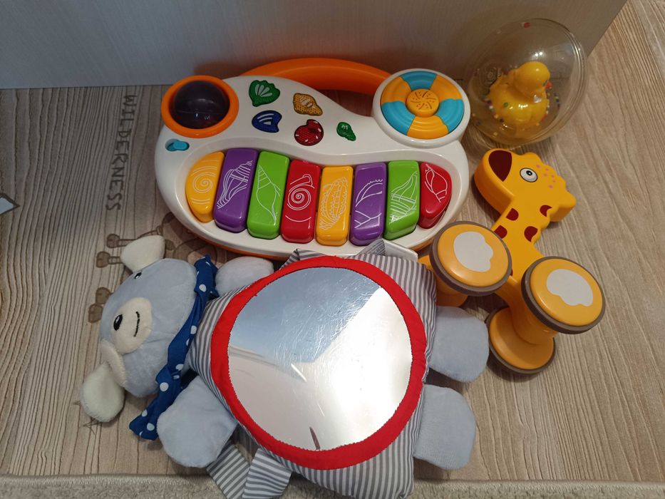 Лот Детски играчки