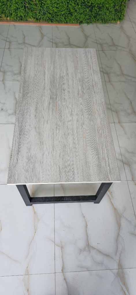 Loft jurnalniy stolik razmer 120x60x50 sm