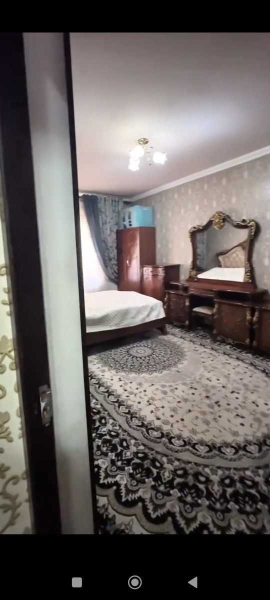 Срочно продаётся! 5-ком кв более 100 м², 1-ый этаж подвал метро рядом