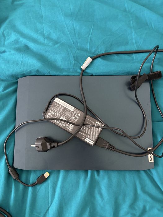 Laptop Gaming Lenovo IdeaPad 3 15ARH05