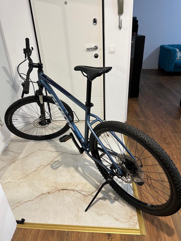 Bicicleta Mtb Giant Talon 2023 29” L 1x12 (cube ktm)