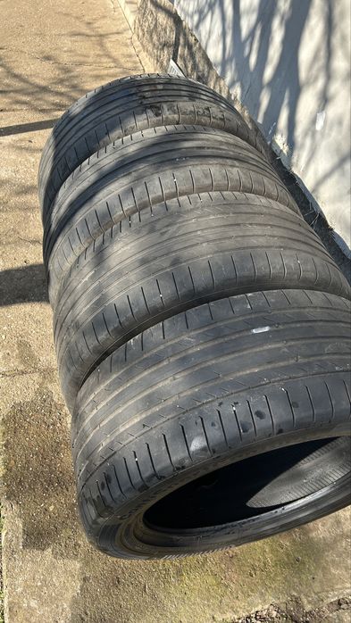 Летни гуми 285/45/20 XL AO