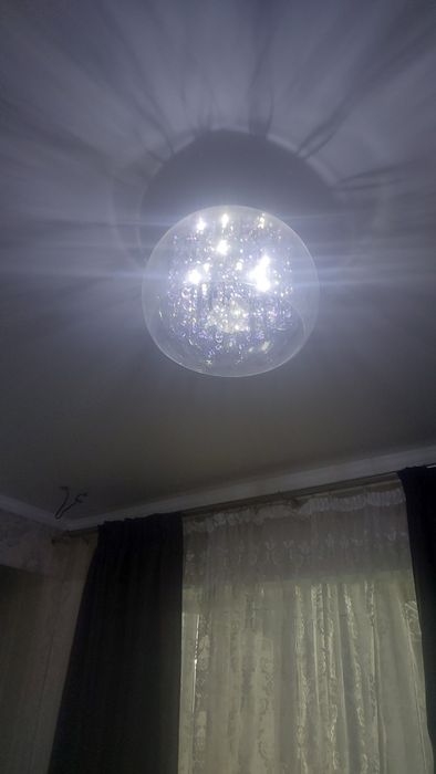 Люстра  галогеновая