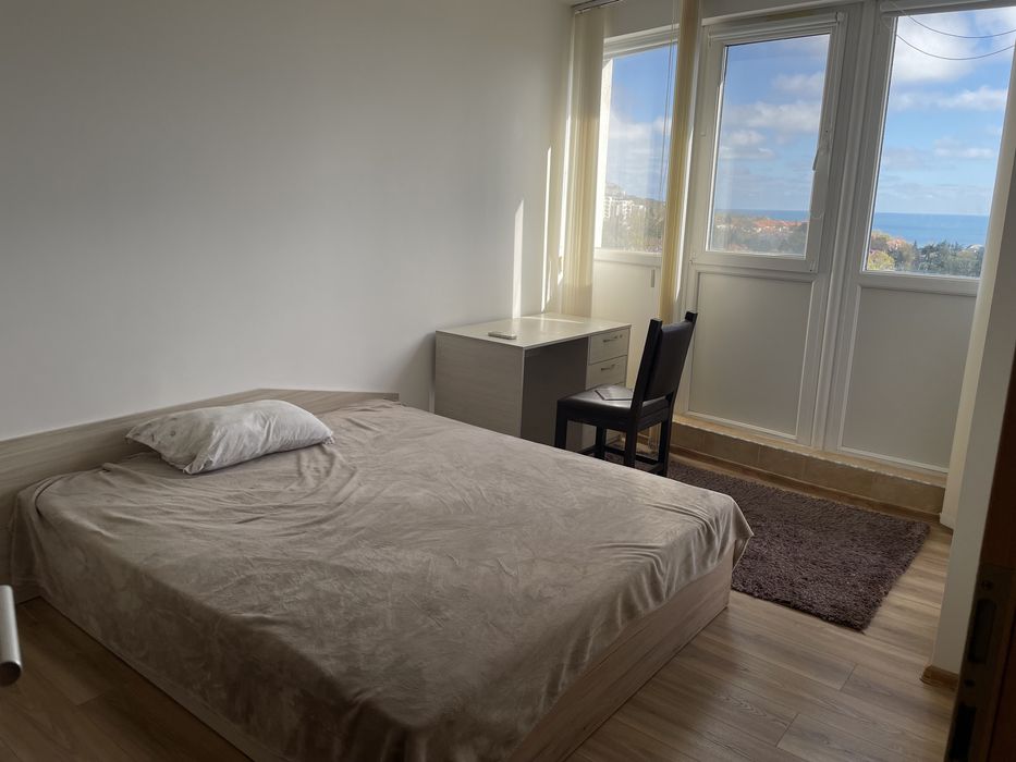 Дава се под наем Двустаен апартамент в Балчик - 57 кв.м за 530 € - Снимка #2