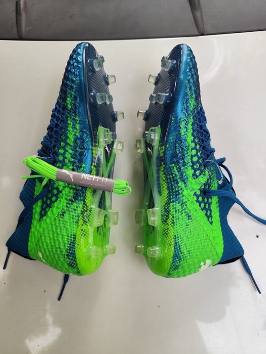 Ghete fotbal crampoane Puma originale 44