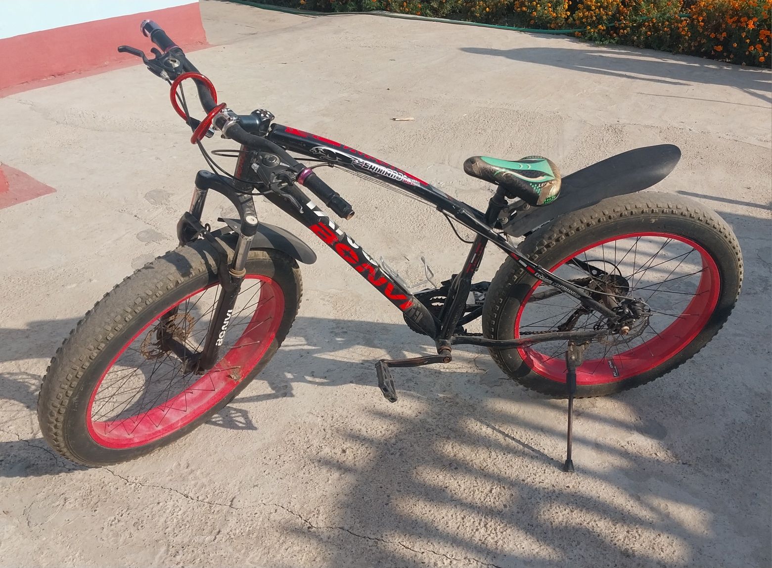 Velosiped sotiladi. Продаётся велосипед