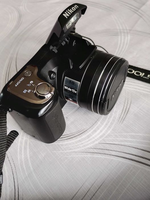 Фотоапарат Nikon COOLPIX L100