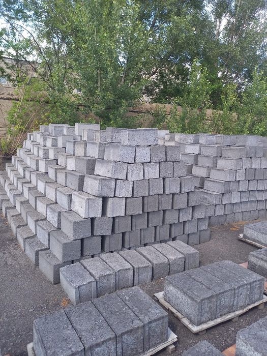 Полнотелый шлакоблок