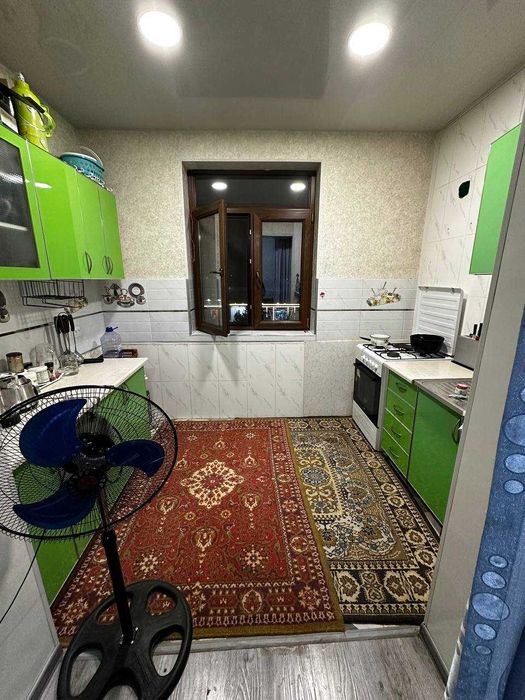 4-х комнатная квартира. Сергели 8А.