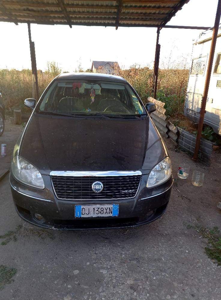 Dezmembrez Fiat Croma 1.9  120Cp 88Kw din 2007