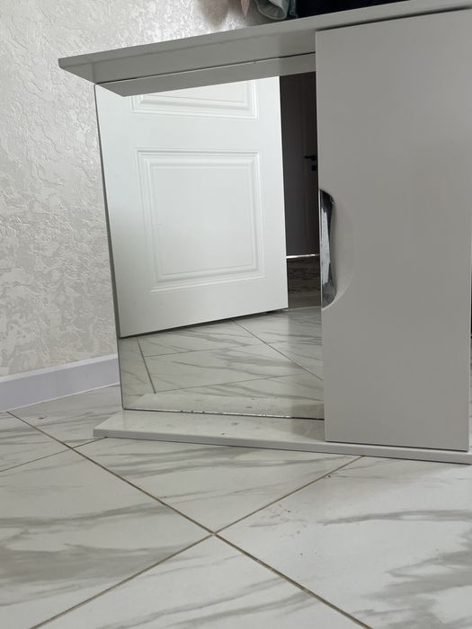 Шкаф для ванной.