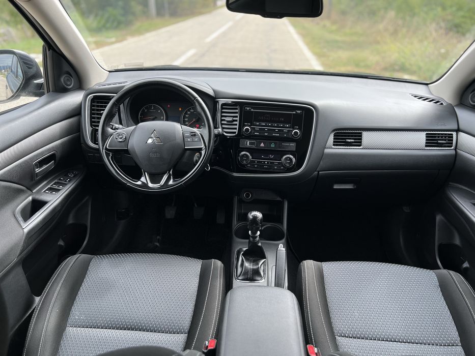 Mitsubishi Outlander, 58000 km, unic proprietar, 4x4