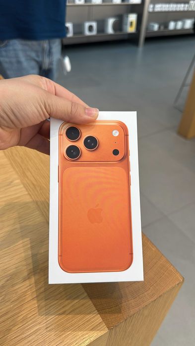 IPHONE 17 pro 256 Gb, из США