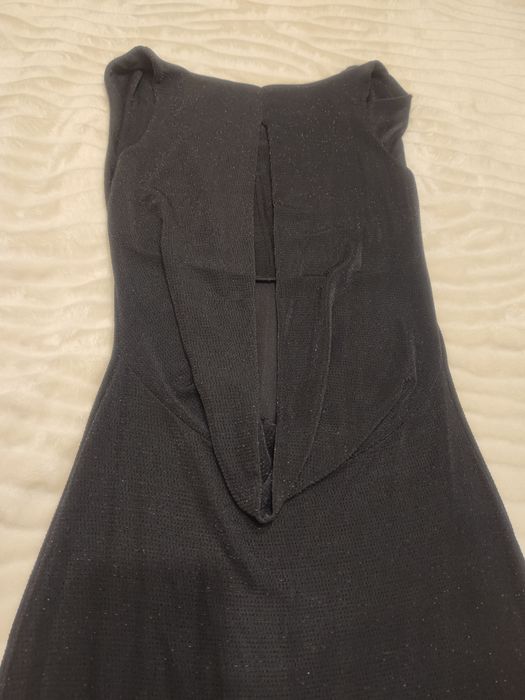 Вечерна черна рокля