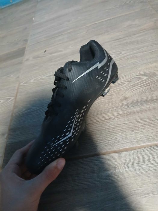 Ghiete de fotbal de gazon natural